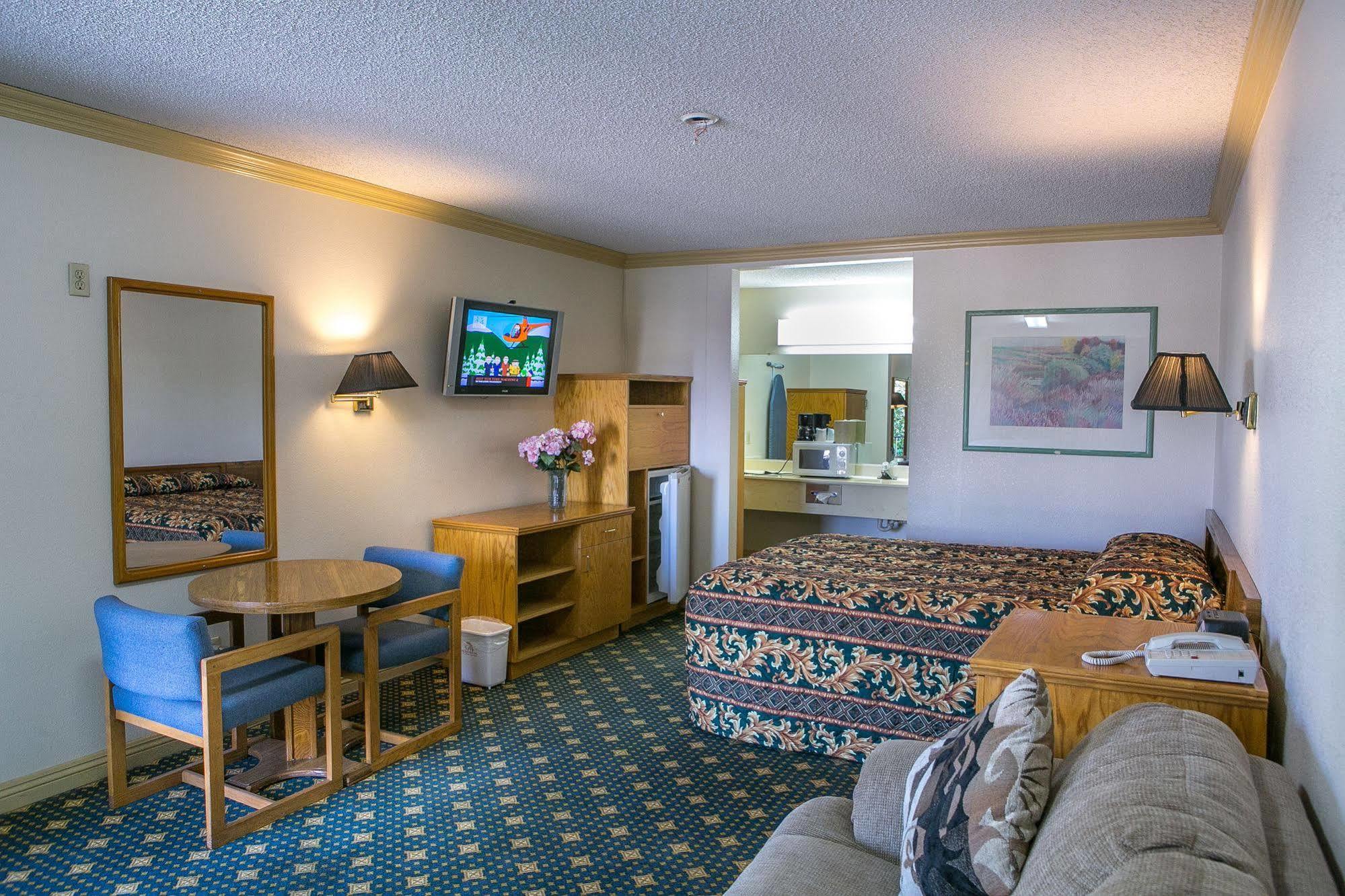 Regency Inn Norco Esterno foto